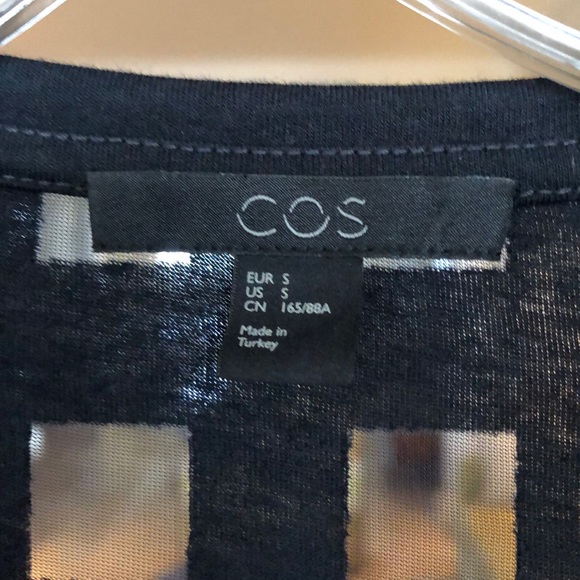 COS - Picture 2 of 3